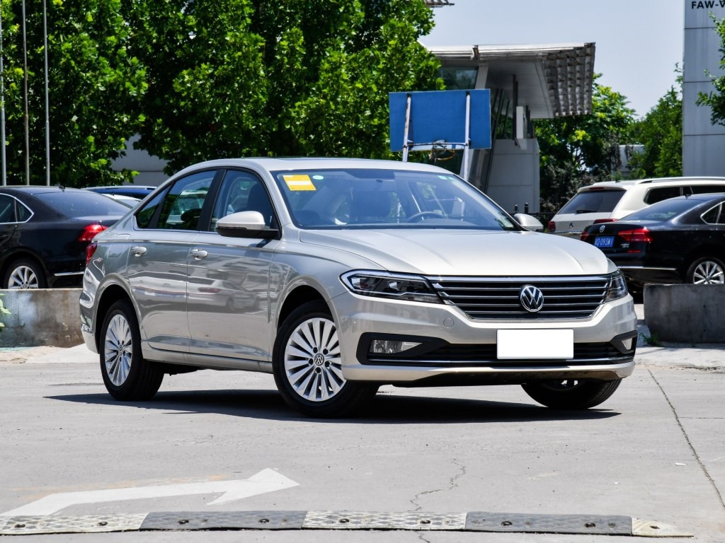 Bsports必一体育-莫把基层年轻干部当“过客”_时事政治_中公教育网(图1) Bsports必一体育