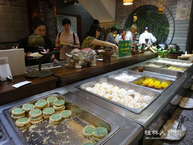 ‘b体育’美国华裔市长生日Party歌手木棉倾情献唱(图1) 必一