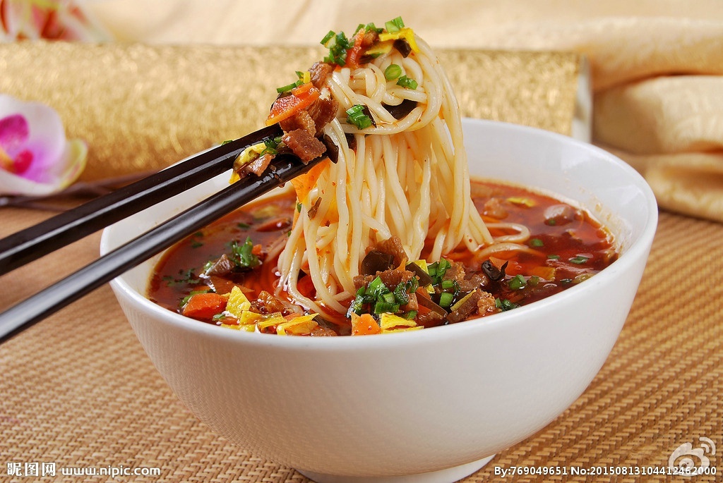 深刻认识中国共产党的初心和使命_时事政治_中公教育网-必一(图1) 必一